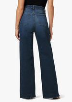 Joe's Jeans Mia Petite Wide Leg - Exhale-Hand In Pocket