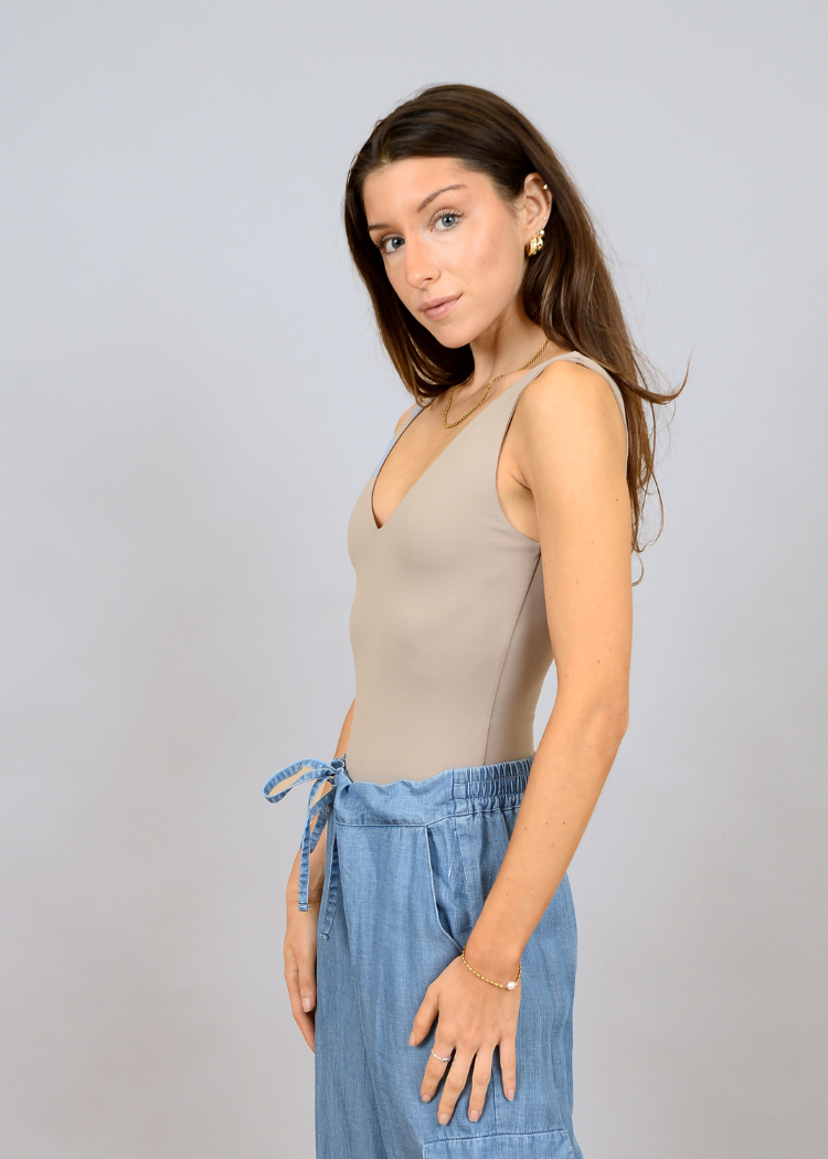 RD Style Valentina V-Neck Bodysuit - Nomad-Hand In Pocket