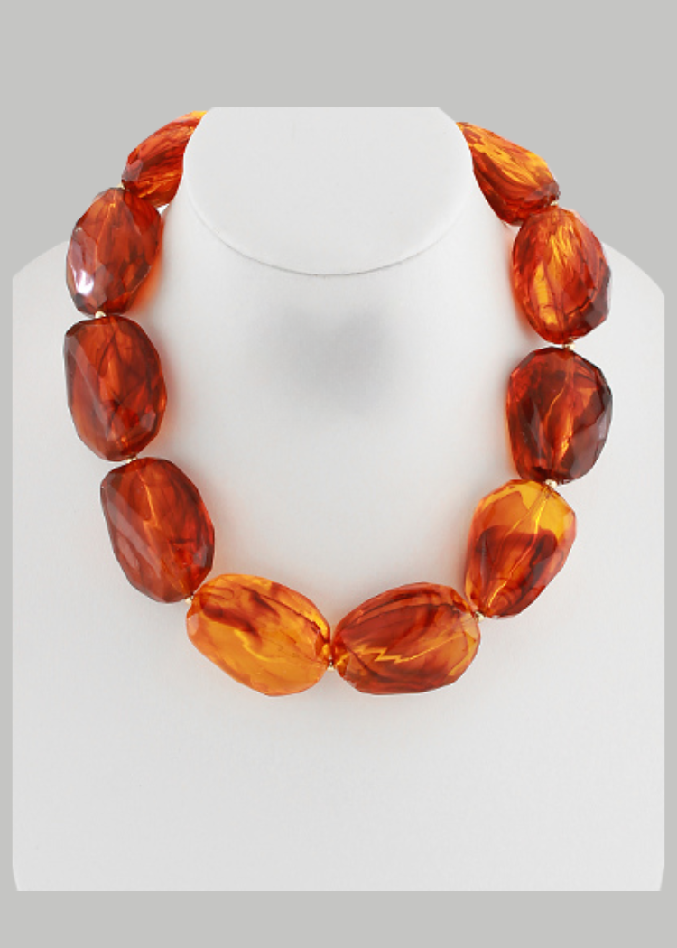 Mya Amber Necklace-Hand In Pocket