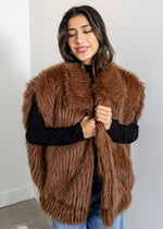 Astrid Bridges Faux Fur Vest- Cognac-Hand In Pocket