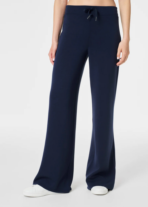 Spanx Airessentials Wide Leg Pant- Navy-Hand In Pocket