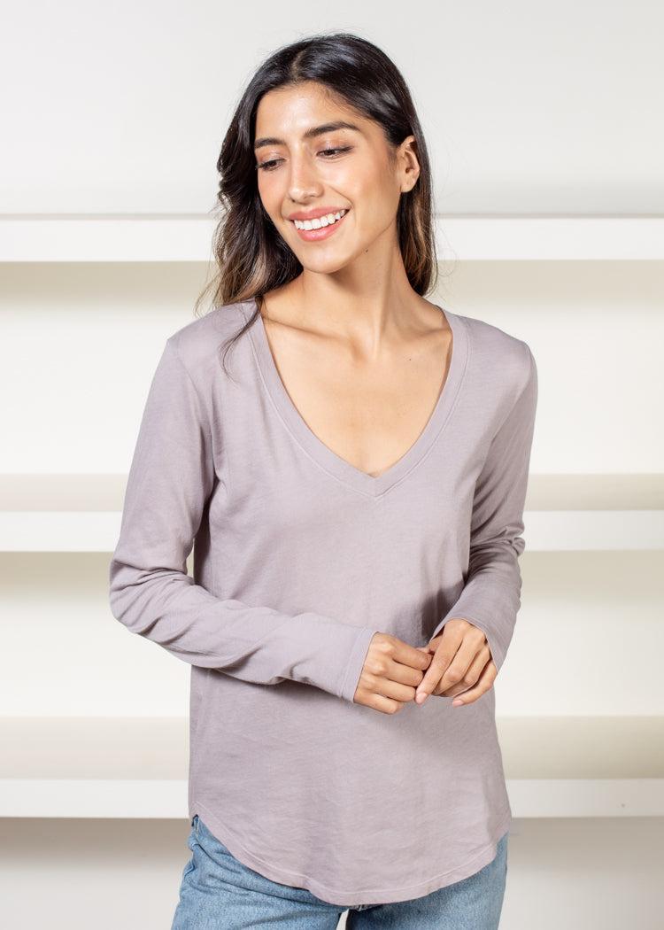 Bobi Essential Long Sleeve V Neck Curved Hem Tee- Lead-Hand In Pocket